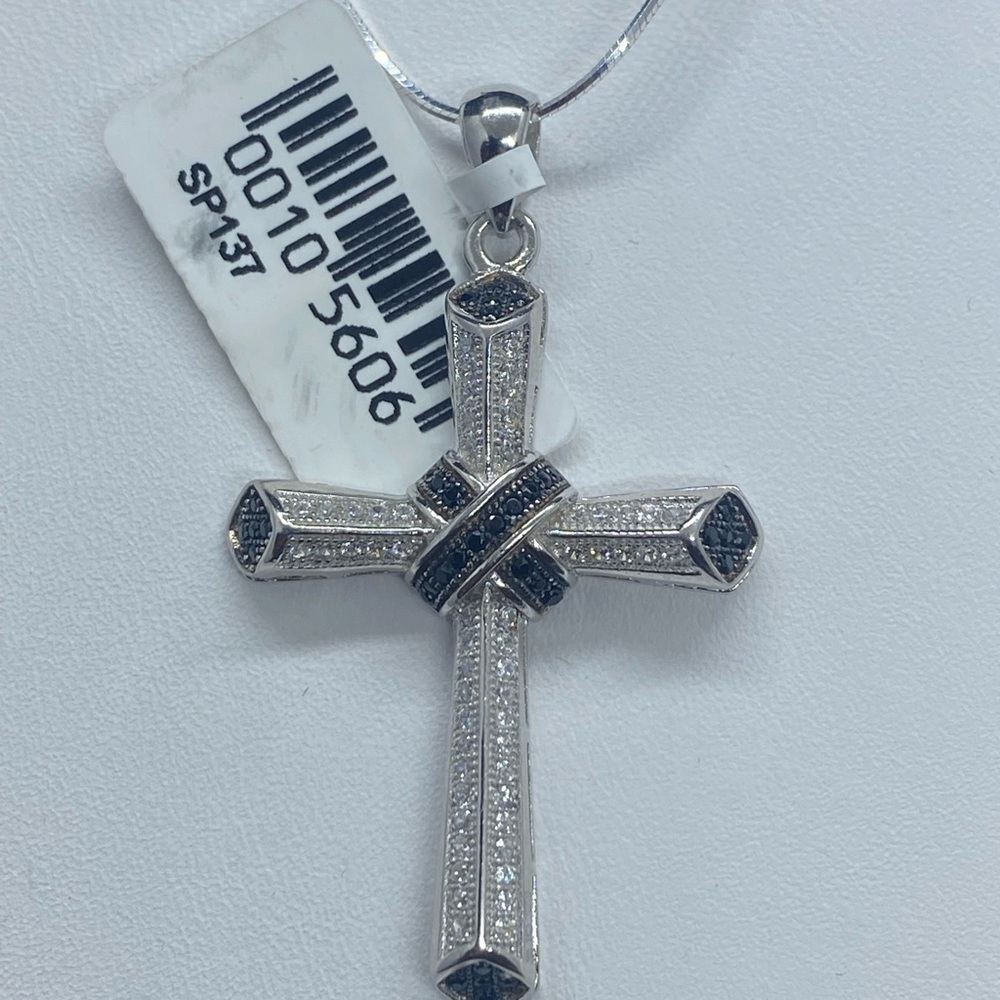 Sterling silver pendant